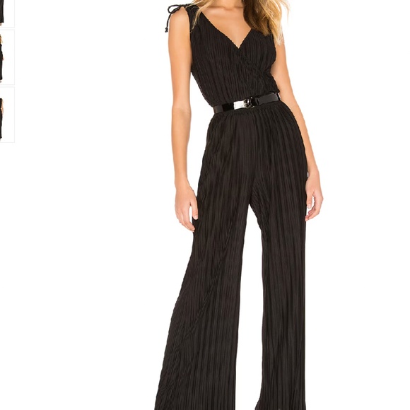 Cupcakes & Cashmere Ibiza Black Pleated Wide Leg V-Neck Jumpsuit Size Small - Picture 1 of 8